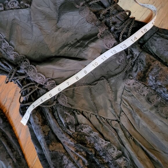 Eternal NYC Vintage Victorian Inspired Gothic Gown Black Velvet Dress Size Large - Picture 9 of 9